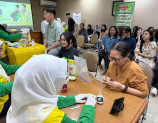 Diabetasol Kampanye Stand By You Ajak Generasi Produktif Cek Gula Darah