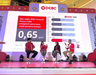 OCBC meluncurkan Financial Fitness Index