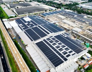 WINGS Group Wujudkan Komitmen Energi Hijau Lewat PLTS Atap 36 MWp