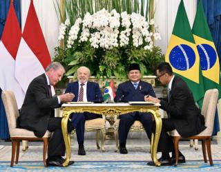 PLN Gandeng Perusahaan Brasil Kembangkan PLTA, Dukung Transisi Energi Bersih