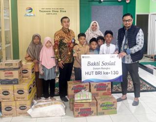 Aksi Nyata HUT ke-130, BRI Surabaya Bantu Sembako 12 Yayasan Yatim Piatu