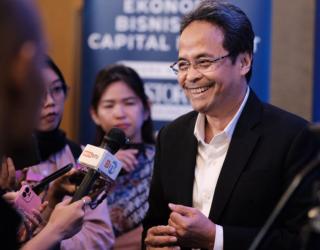 Bank Jakarta Optimistis di Tengah Tekanan Suku Bunga dan Ekonomi Global