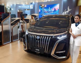 Kuasai 36 Persen Pasar Jatim, BYD Rilis M6 EV Rp403 Juta di Surabaya