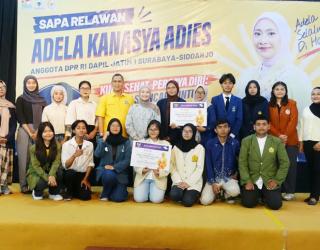 Kawal Akses Pendidikan Perguruan Tinggi, DPR Salurkan Beasiswa KIP Kuliah untuk Mahasiswa Surabaya