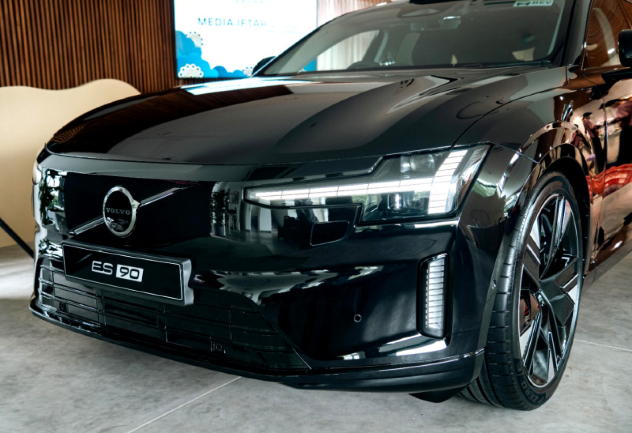 CEO Volvo Car Indonesia, Koji Horii, mengatakan kehadiran ES90 merupakan bagian dari strategi Volvo menghadirkan kendaraan listrik premium. Foto ist