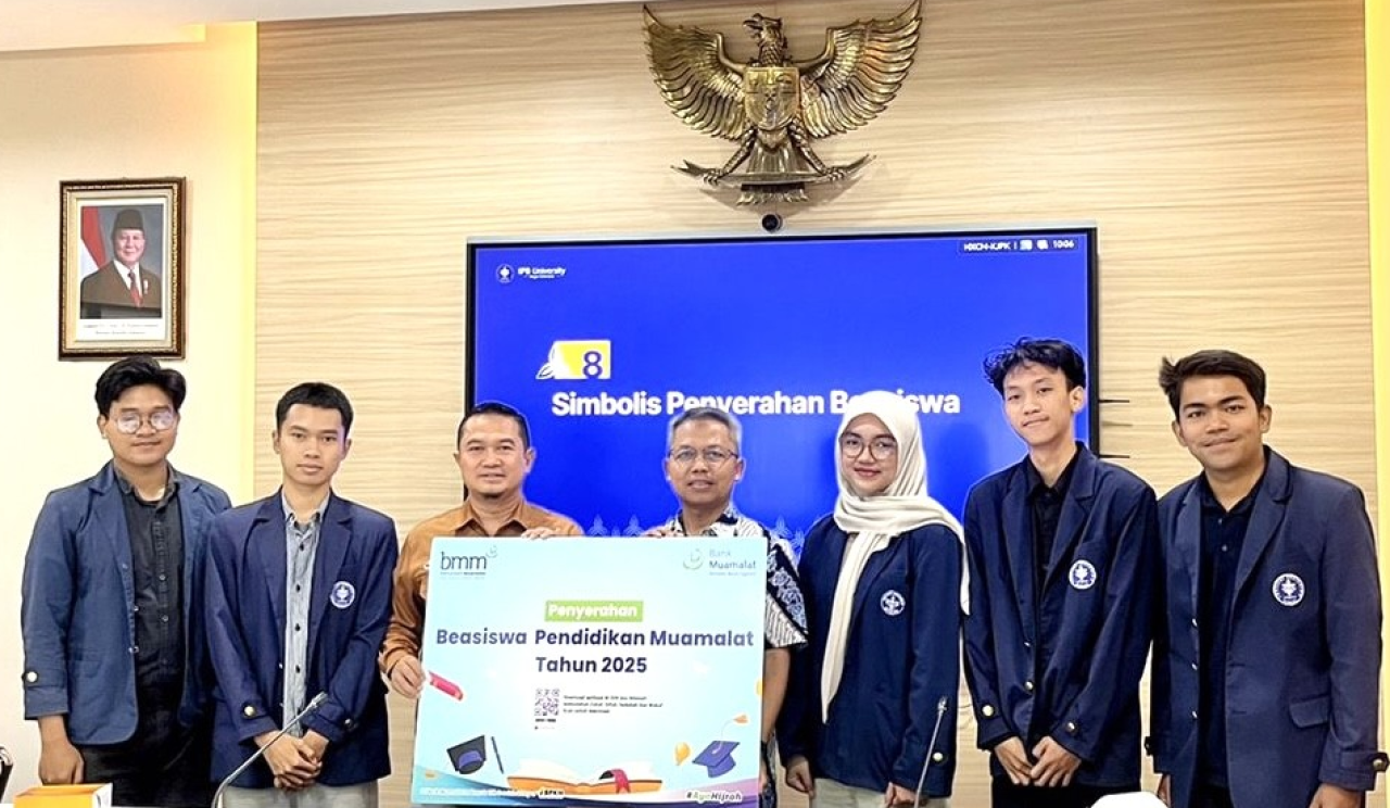 Bank Muamalat dan BMM Salurkan Beasiswa kepada 318 Pelajar