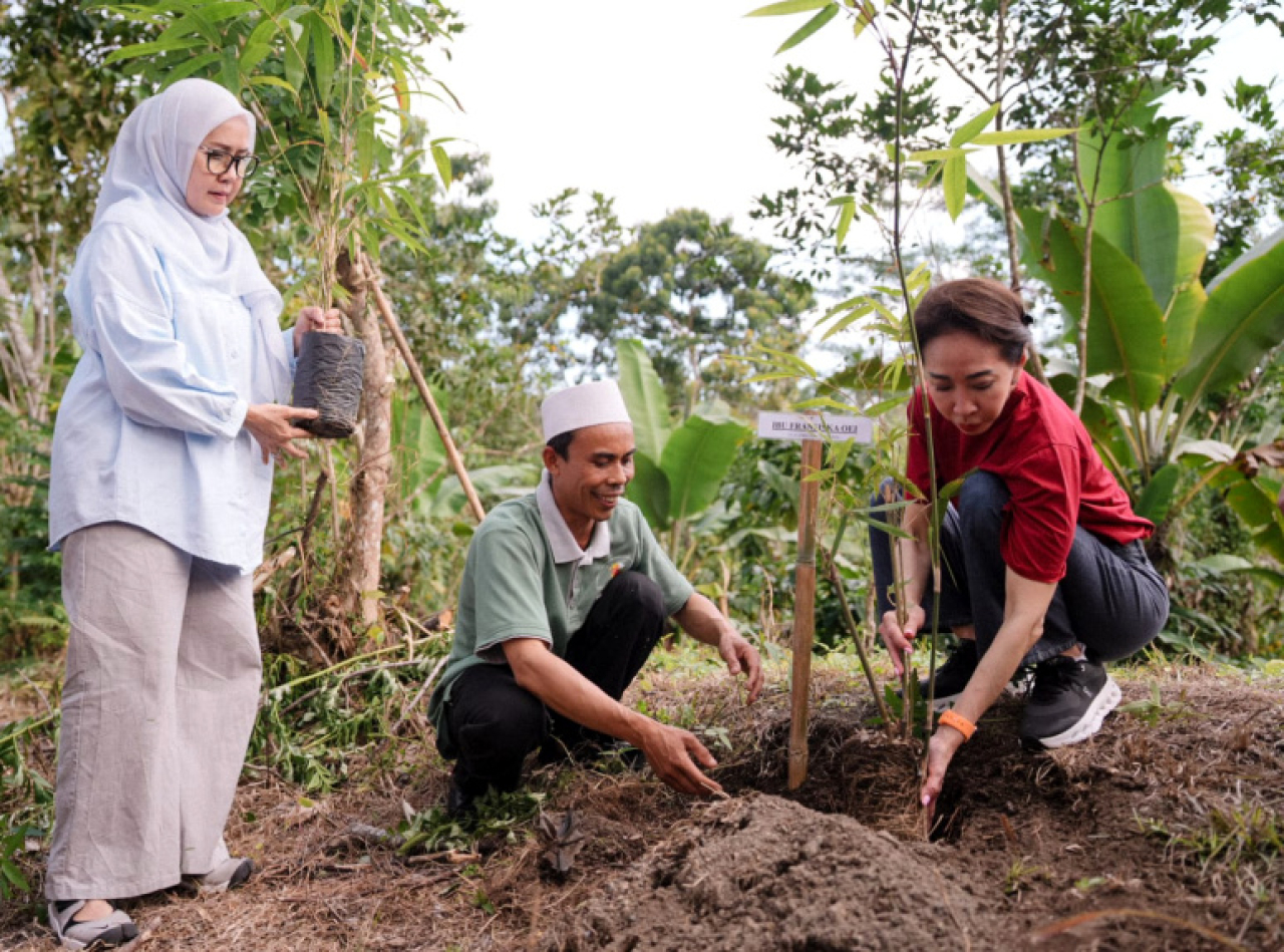 Direktur Compliance, Corporate Affairs & Legal CIMB Niaga, Fransiska Oei, menegaskan bahwa program ini merupakan bagian dari komitmen keberlanjutan perusahaan.
