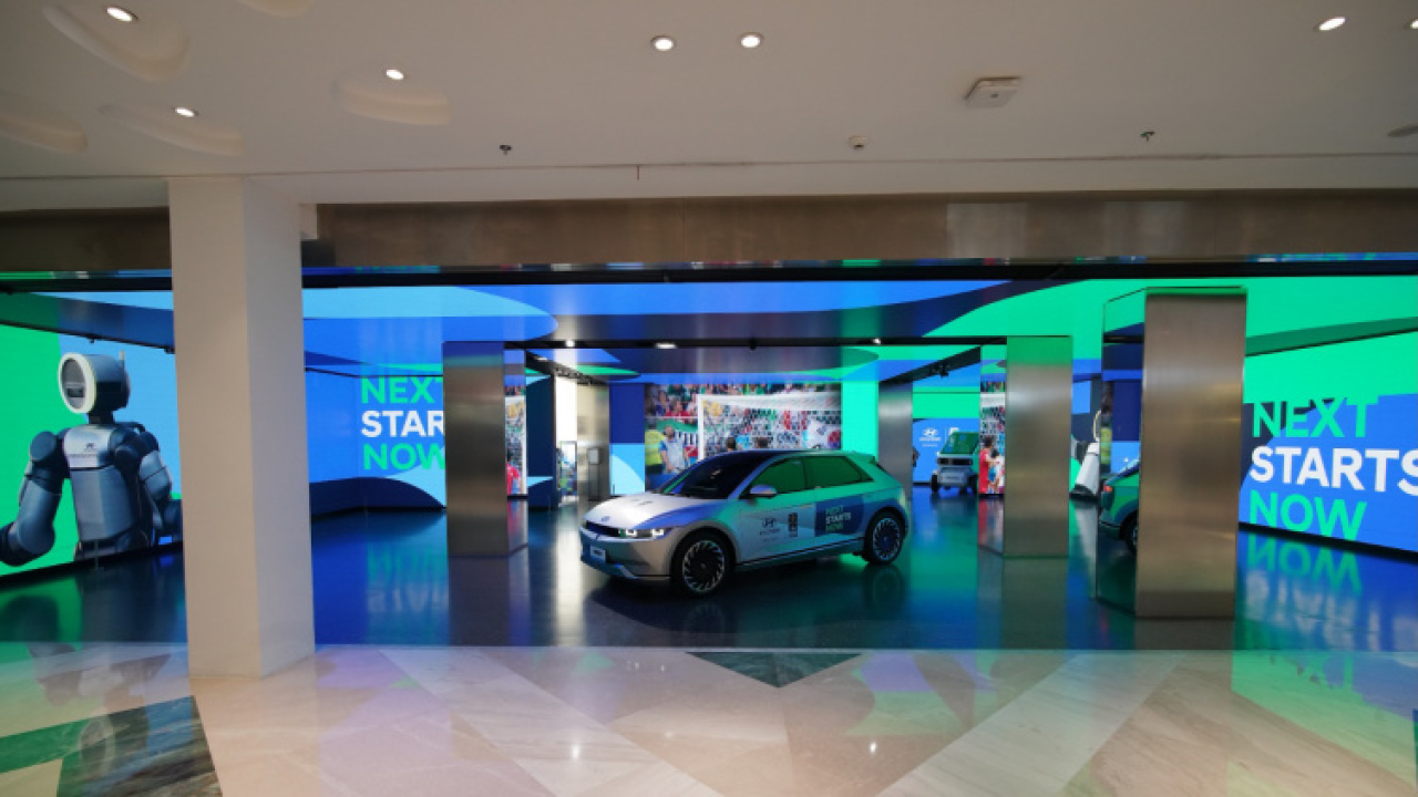Program ini juga dilengkapi dengan kesempatan bagi masyarakat untuk mencoba kendaraan melalui kegiatan test drive. Foto Denny
