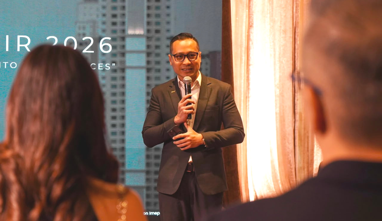 Grand Wedding Fair 2026 kembali hadir di Surabaya dengan mempertemukan calon pengantin dan lebih dari 130 vendor pernikahan di Pakuwon Imperial Ballroom. Foto/RLD